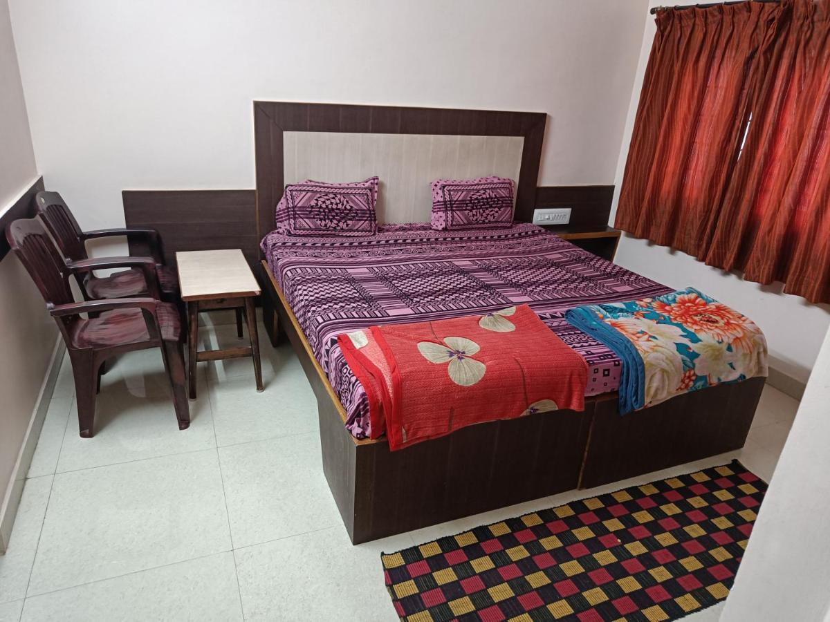 Sri Vishnu Krupa Lodging Belur  Luaran gambar
