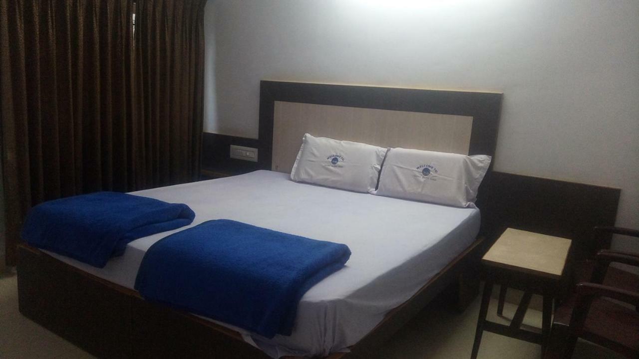 Sri Vishnu Krupa Lodging Belur  Luaran gambar